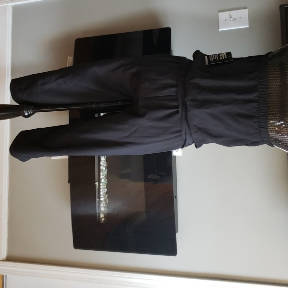 Jumpsuit - Picture 3 of 5